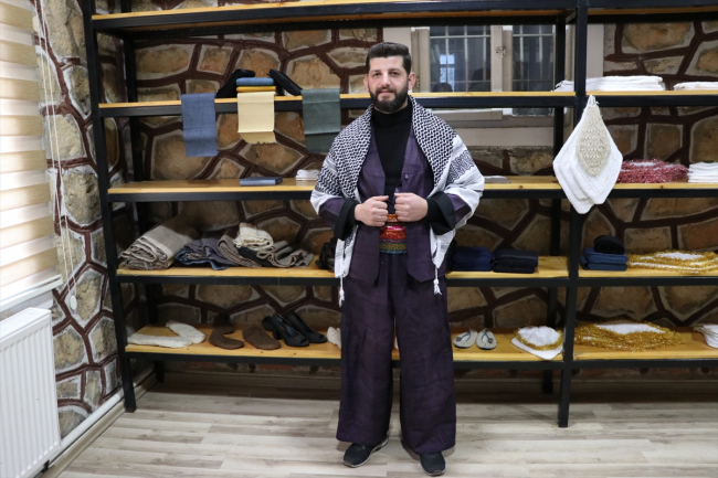 Siirt'in "şal şepik" kumaşı dünyaya açılmak için destek bekliyor